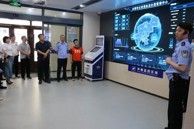 長(zhǎng)春市公安局法制支隊(duì)以&ldquo;三個(gè)服務(wù)&rdquo;為載體 助力全市公安機(jī)關(guān)夏季治安打擊整治百日行動(dòng)深入開(kāi)展