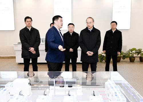 黃強(qiáng)在長(zhǎng)春調(diào)研鳳凰網(wǎng)吉林 鳳凰網(wǎng)